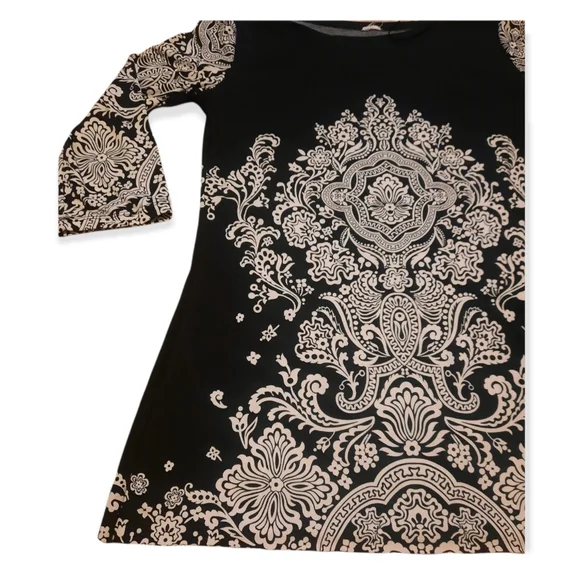 Top - Picture 2 of 3